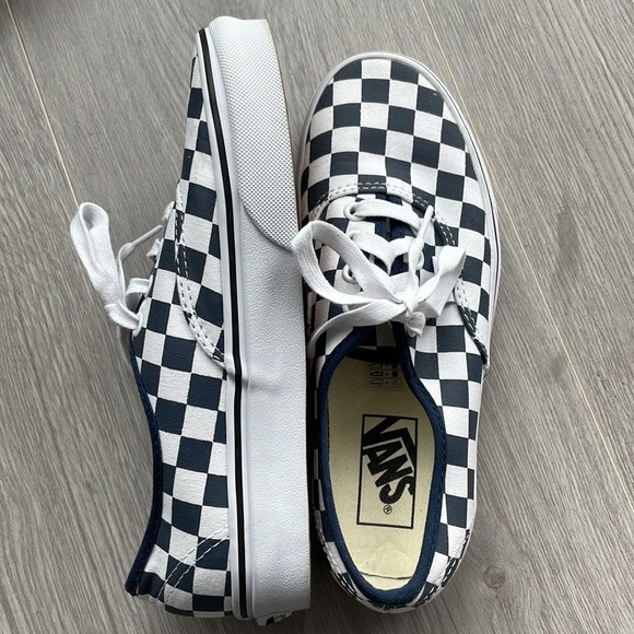 Vans Checkboard Lace up - Picture 2 of 5